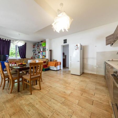 בודווה Apartments Olivija מראה חיצוני תמונה
