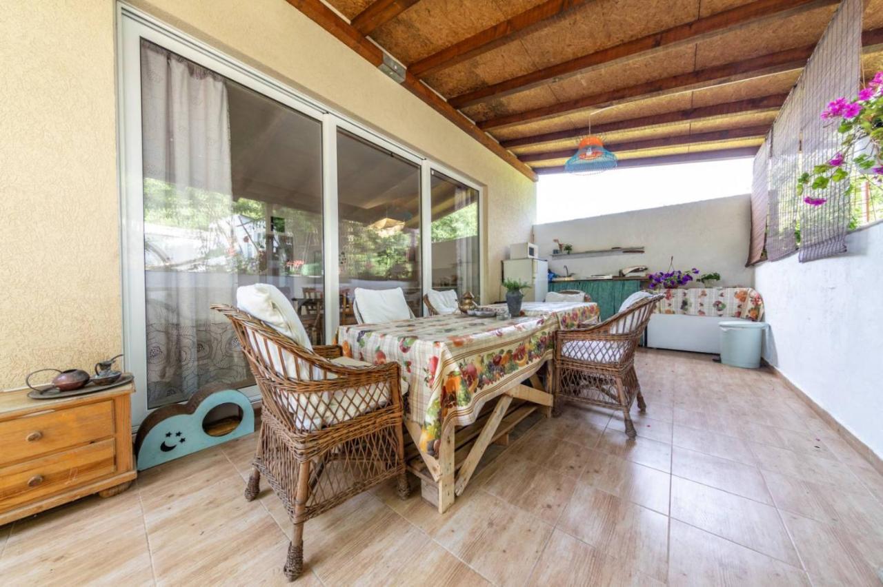 בודווה Apartments Olivija מראה חיצוני תמונה