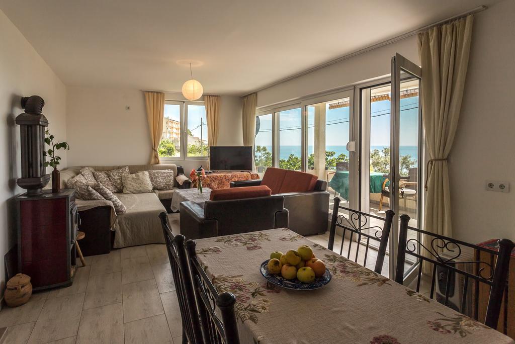בודווה Apartments Olivija מראה חיצוני תמונה