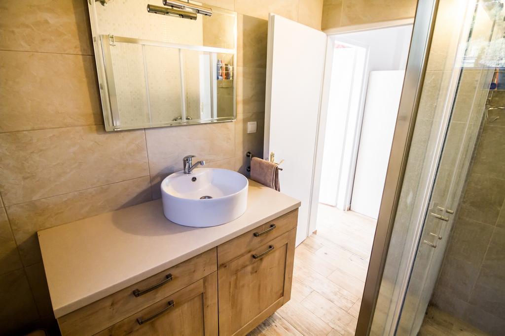 בודווה Apartments Olivija מראה חיצוני תמונה